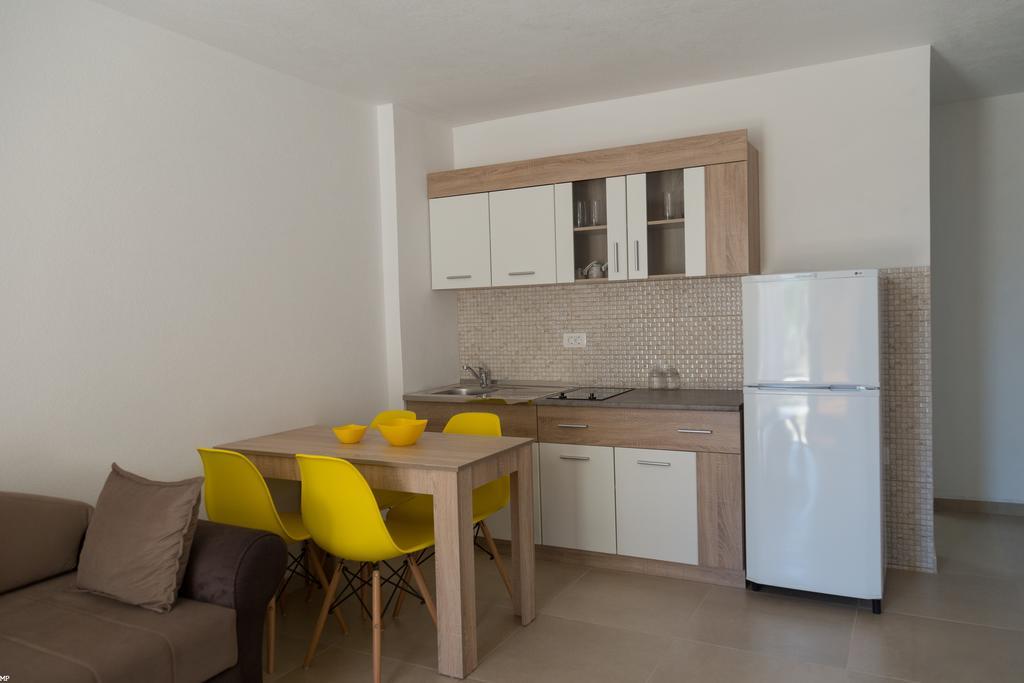 Del Mar Apartments تْساني المظهر الخارجي الصورة