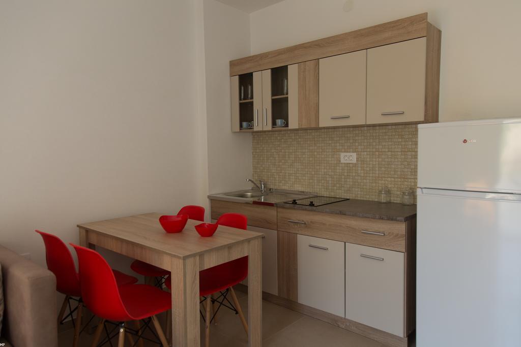 Del Mar Apartments تْساني المظهر الخارجي الصورة