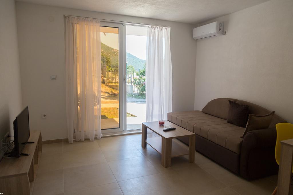 Del Mar Apartments تْساني المظهر الخارجي الصورة